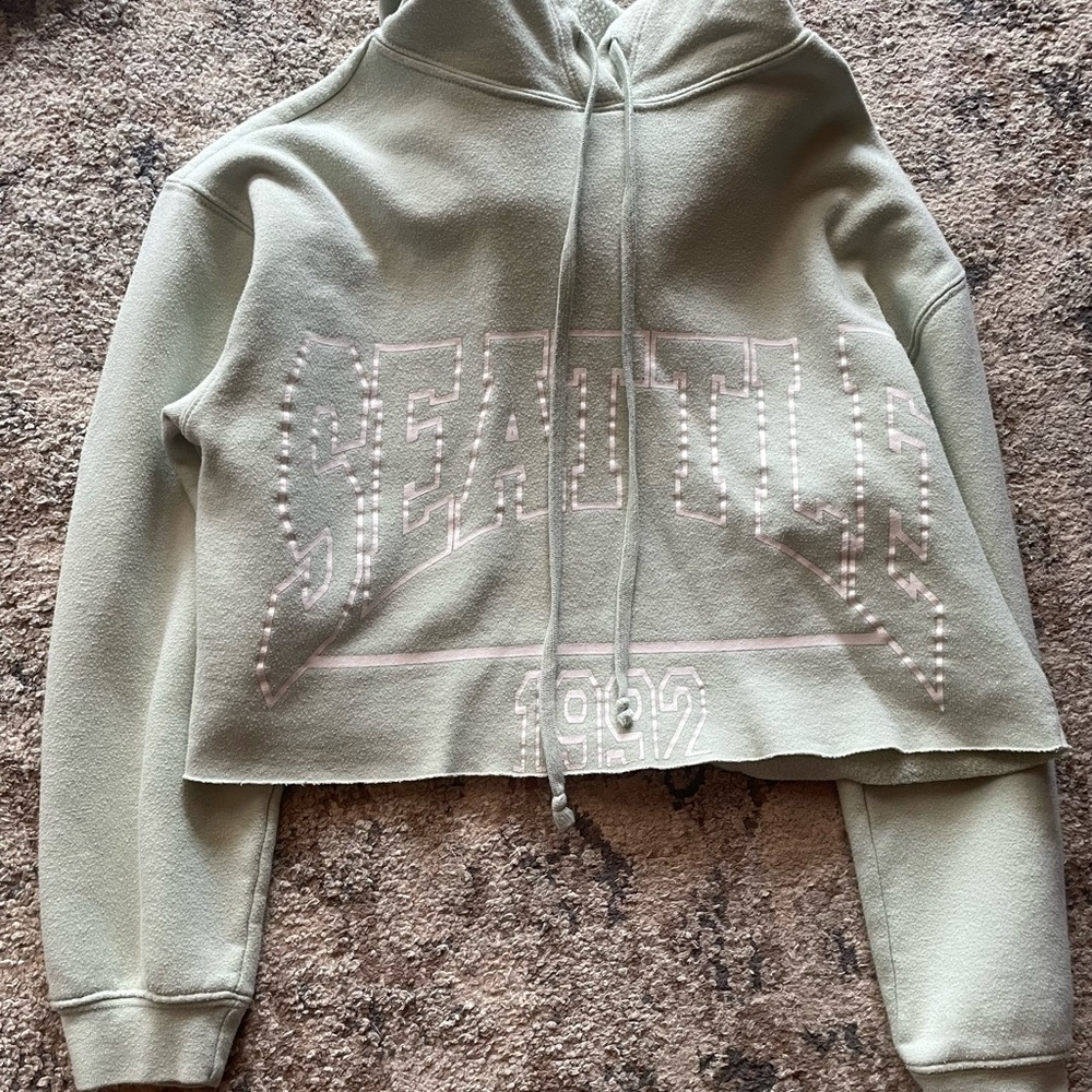 Crop hoodie
